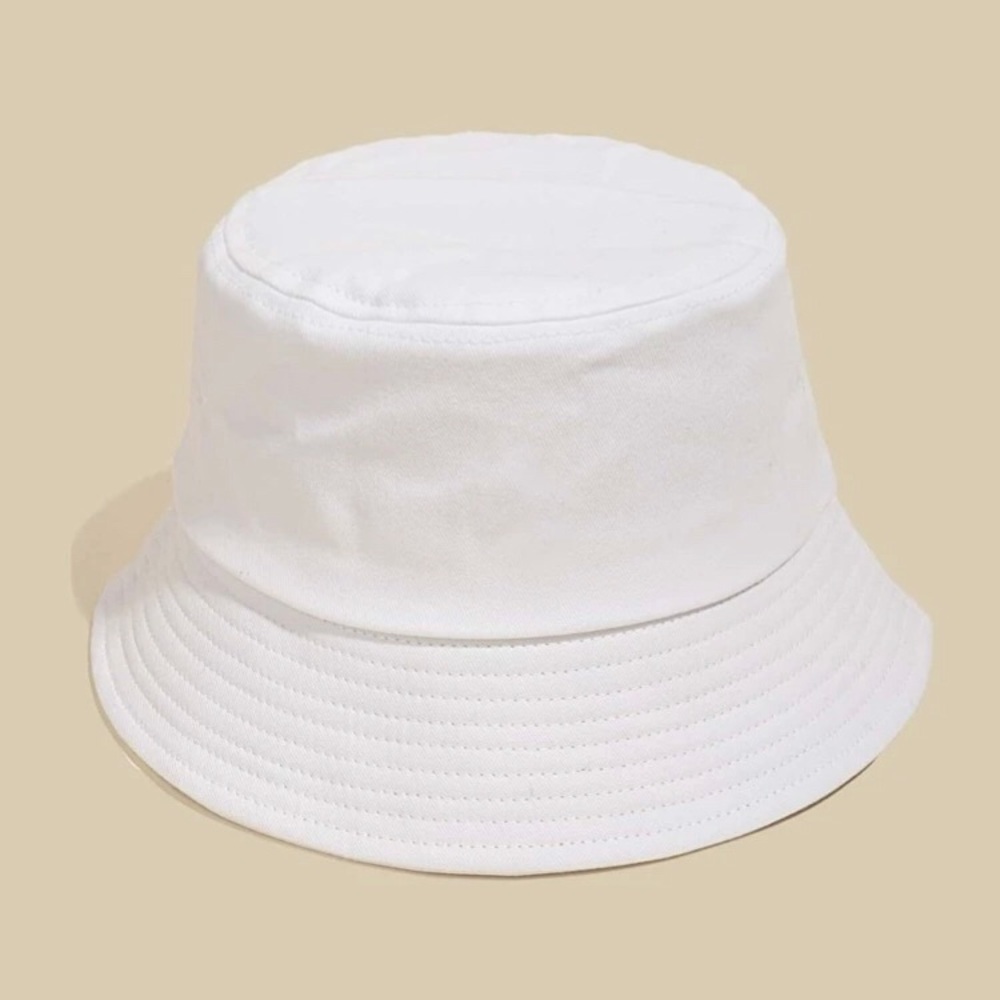 Bucket hat
